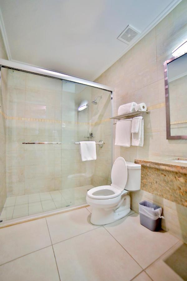 Pearl Aruba Condos Palm Beach Luaran gambar