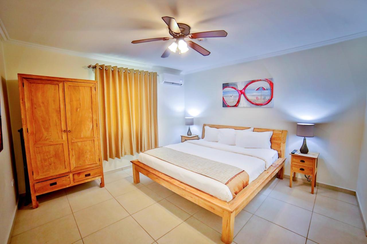Pearl Aruba Condos Palm Beach Luaran gambar